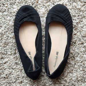 American Eagle Ballet Flats Black Size 6